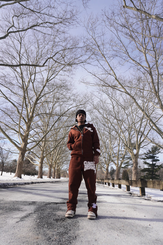 Brown “ALWAYS DREAMING” sweatsuit